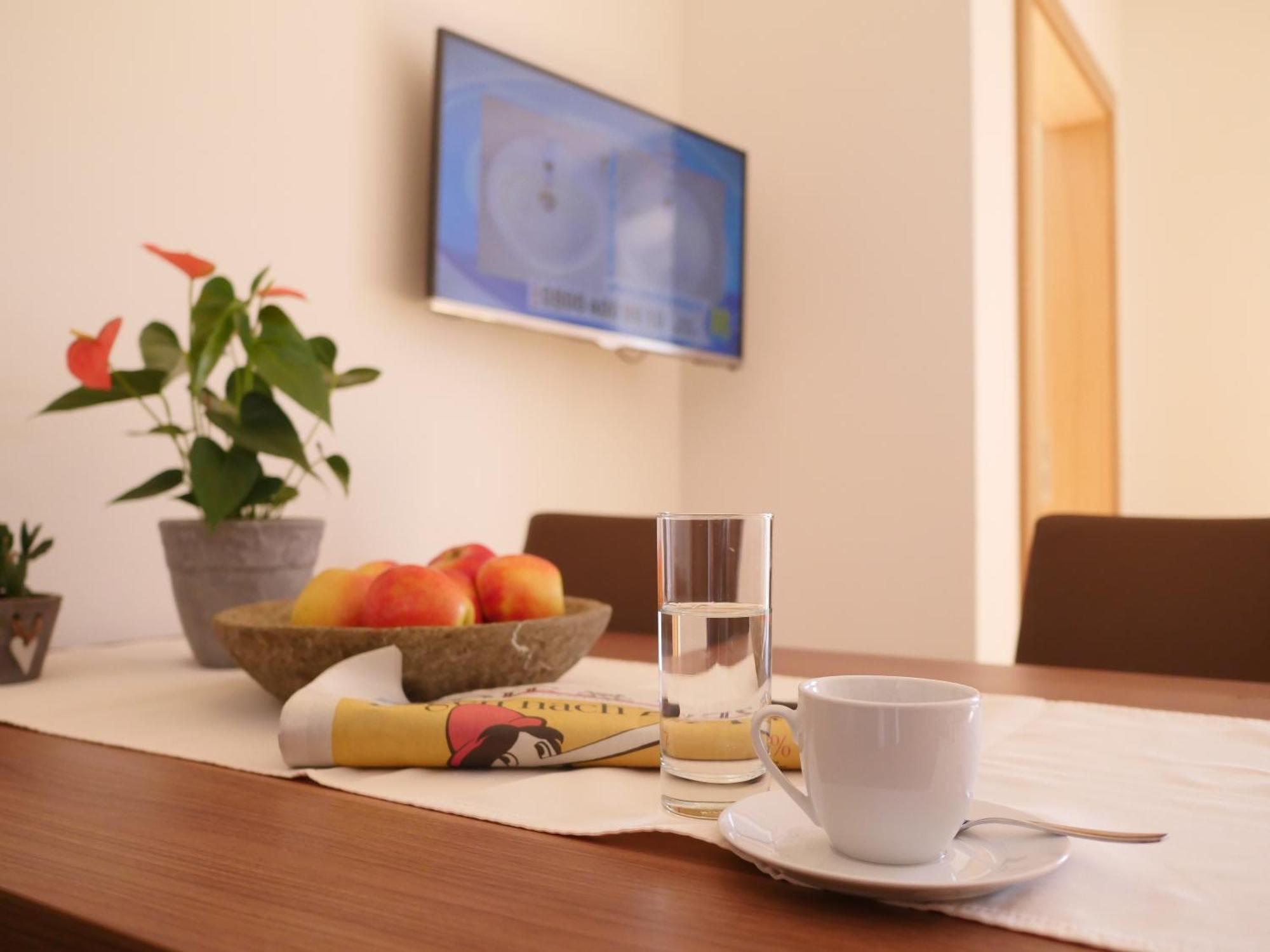Der Brueckenwirt Aparthotel Хайнфелс Екстериор снимка